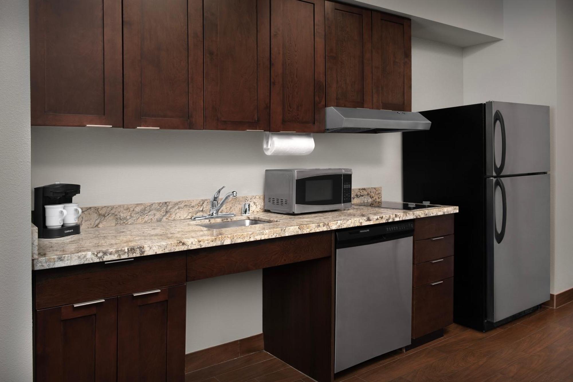 Homewood Suites By Hilton Seattle/Линуд Екстериор снимка