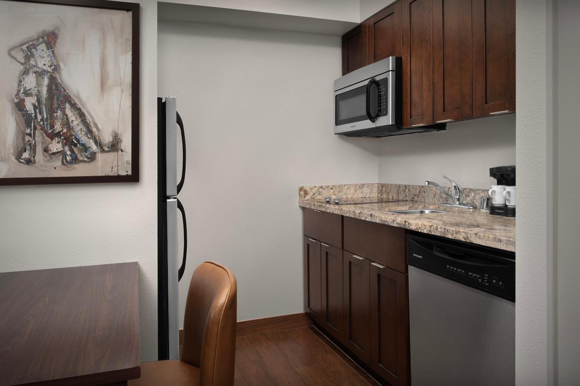 Homewood Suites By Hilton Seattle/Линуд Екстериор снимка